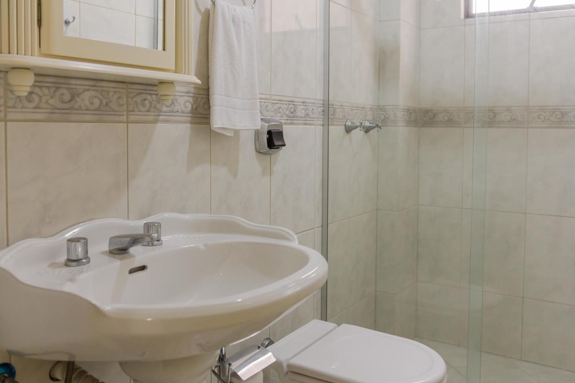 Elegancia Classica A 1 Quadra Da Em Bc N704 Balneário Camboriú